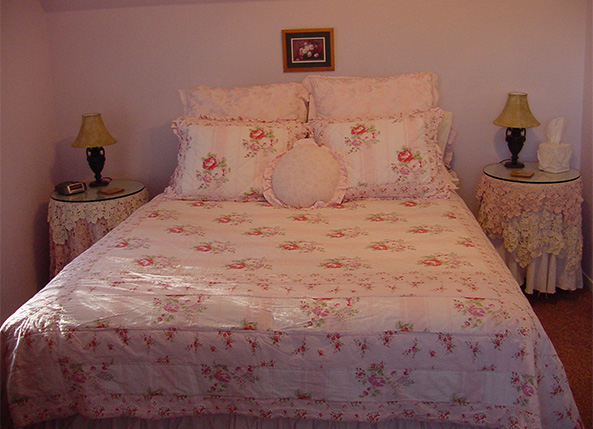Bedroom | Yosemite,CA | Apple Blossom Bedroom | Yosemite,CA | Apple Blossom